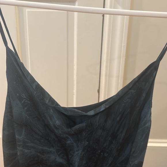 Cowl neck Kendall Lane tie-dye tank size M - Picture 3 of 4